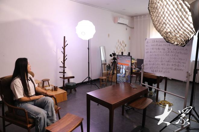 村民抱团、政府护航 '家具村'线上营销开启新篇章